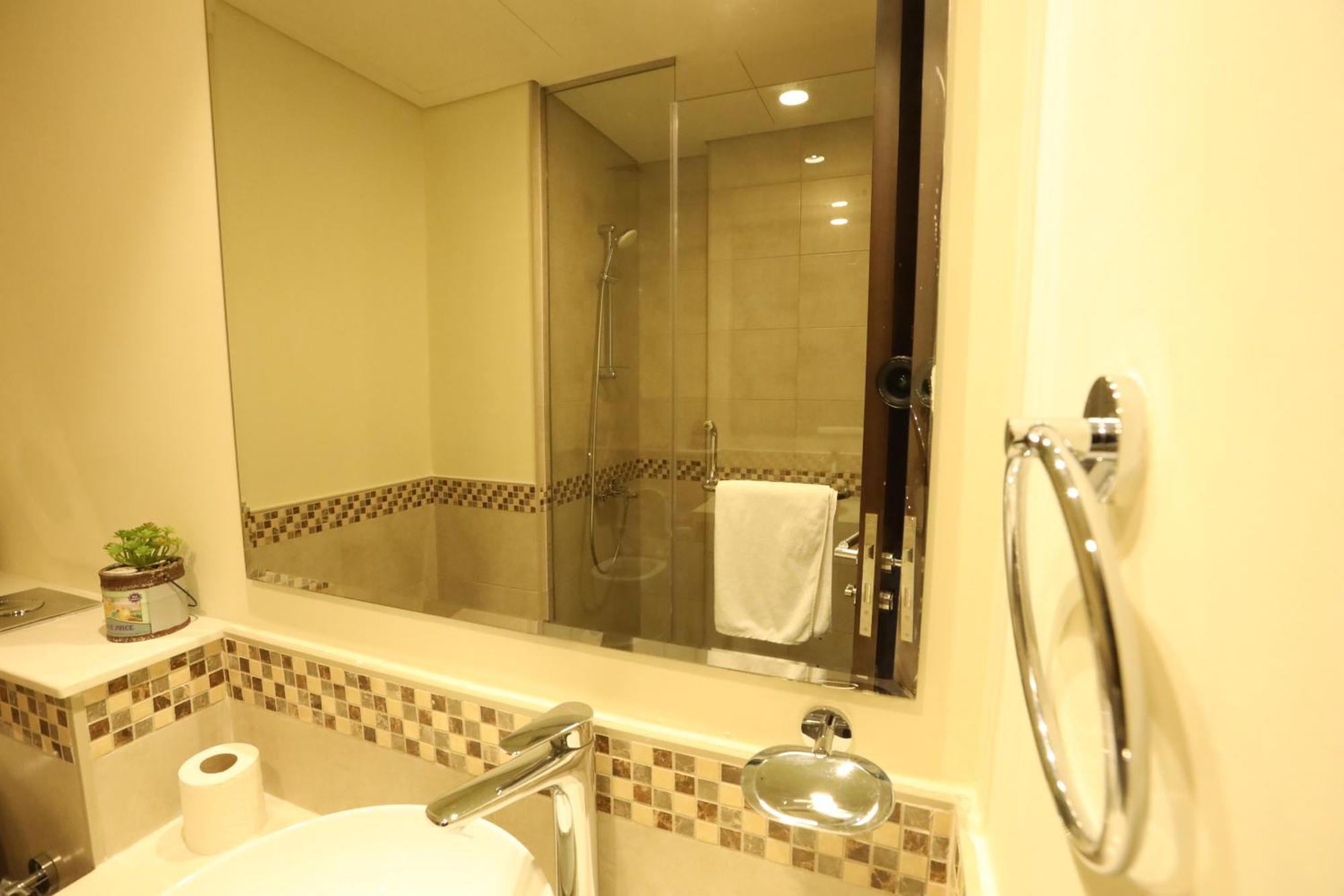 Appartement Brown Stone - Burj Khalifa & Pool View Vera Dubai